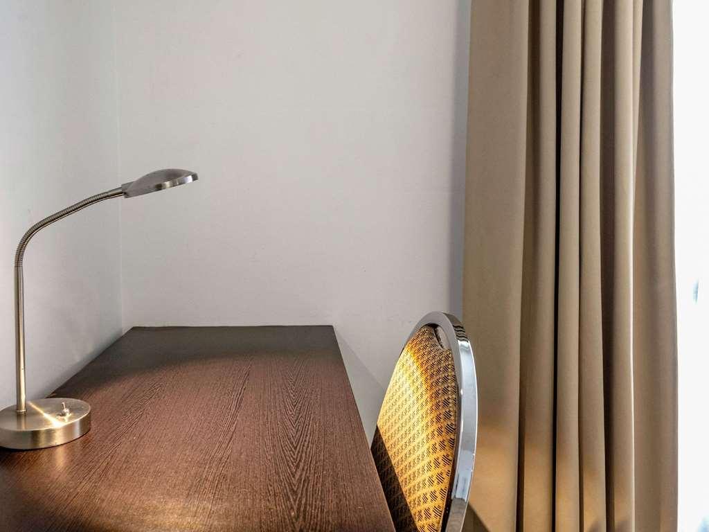 Mercure טאונסביל חדר תמונה
